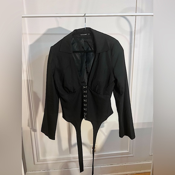 BLACK BLOUSE // PRETTY LITTLE THING // corset type // Medium 🖤 US 8 - Picture 1 of 8